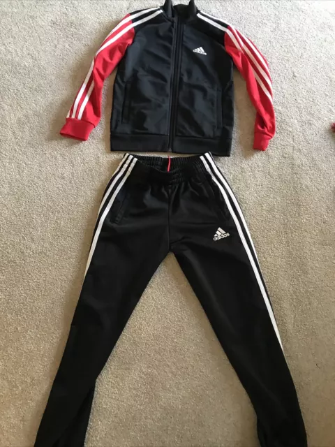 Red/Black adidas originals tracksuit boys 7-8 years co outfit set Used VGC