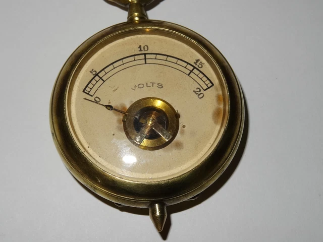 Ancienne Montre à Gousset Volts Mètres - Mécanique Manuelle - Occasion - Cadran émaillé Blanc