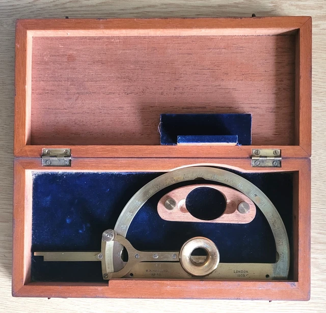 ANTIQUE BOXED W H HARLING No.49 LONG ARM BRASS PROTRACTOR 1905 MOD MILITARY ARMY