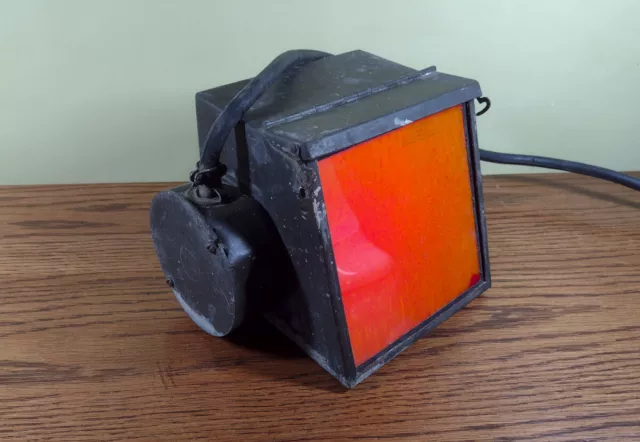 Vintage Eastman KODAK Darkroom Safelight with Wratten 1A Filter - Heavy Duty