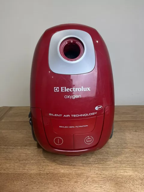Electrolux Oxygen Ultra Vacuum Cleaner EL7062 Type Canister Only Red Tested