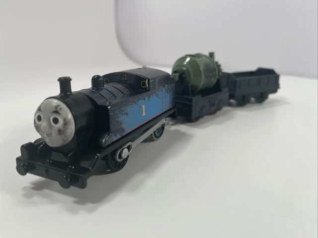 THOMAS & FRIENDS TrackMaster Steelworks Thomas Set Motorized Train ...