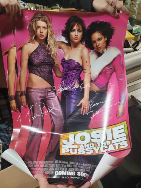 2pc lot Josie and the Pussycats promo poster 27x18 Rosario Dawson,Tara Reid,Cook