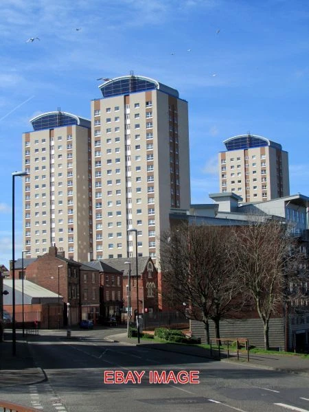 Photo  Sunderland Lumley Tower Lambton Tower And Londonderry Tower  In The East