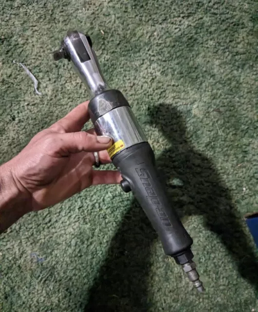 Snap-On Tools 3/8" Drive Air Ratchet Pneumatic Wrench with Power Boost FAR7200