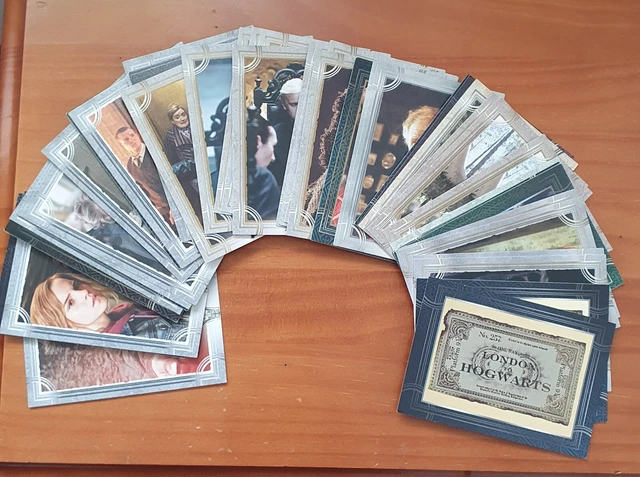 Porte-monnaie Harry Potter Poudlard - Abystyle, Faux Cuir Blanc, Hibou Cousu, Unisexe - Neuf