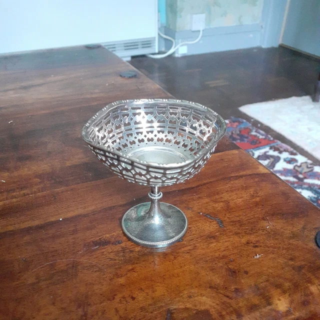 Vintage silver plate trinket stand.