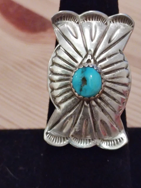 Sterling Silver And Turquoise Ring Sz8.