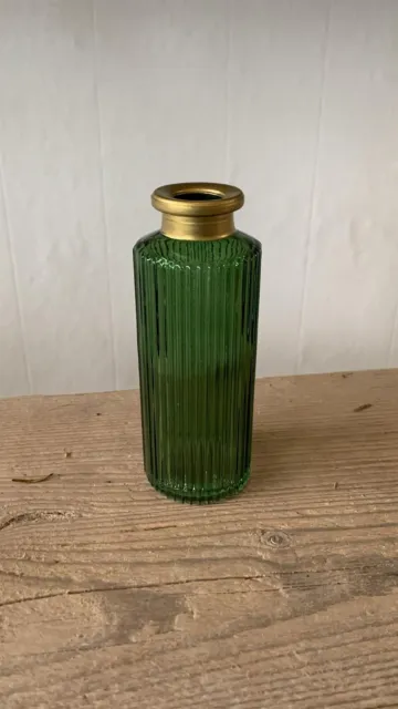 Green Bottle Vase, Ribbed Glass Bud Vase, Small Wedding Stem Vase, Green Vase
