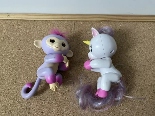 WowWee FINGERLINGS Glitter Purple Monkey & Unicorn INTERACTIVE Toys