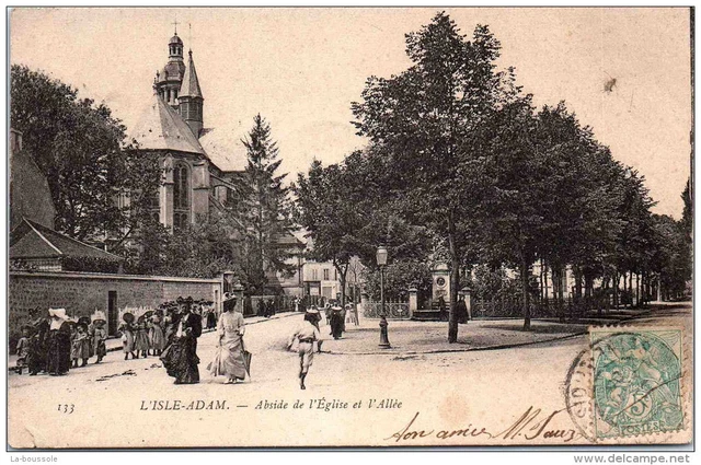 95 L'ISLE ADAM - abside de l'eglise et l'allee .