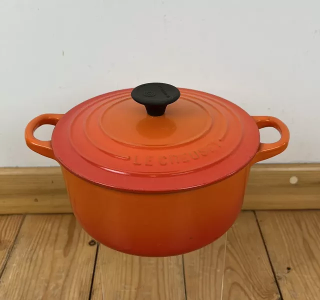 Le Creuset Casserole Dish 18cm Volcanic Orange Cast Iron Enamel Round Pot Vntg