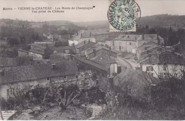 CPA 51 VIENNE le CHATEAU Les Monts de Champagne Vue prise du Chateau (Marne)