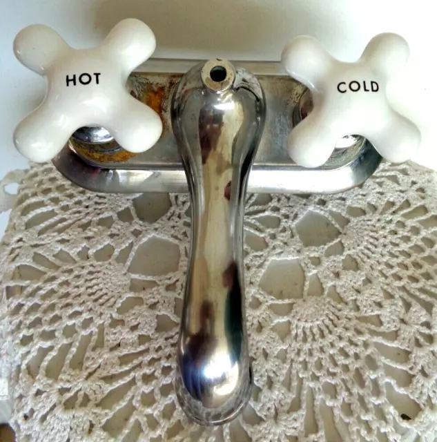 Vintage Porcelain Cross Knobs Handles Bathroom Sink Hot Cold Faucet Brass Thread