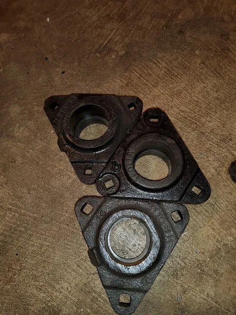 John Deere Original Equipment Hub #M11031 – Originalersatzteil Für Landmaschinen