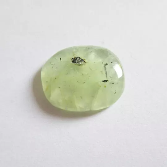 Préhnite cabochon pierre fine 20x17x2mm gemme multicolore reiki chakra plexus