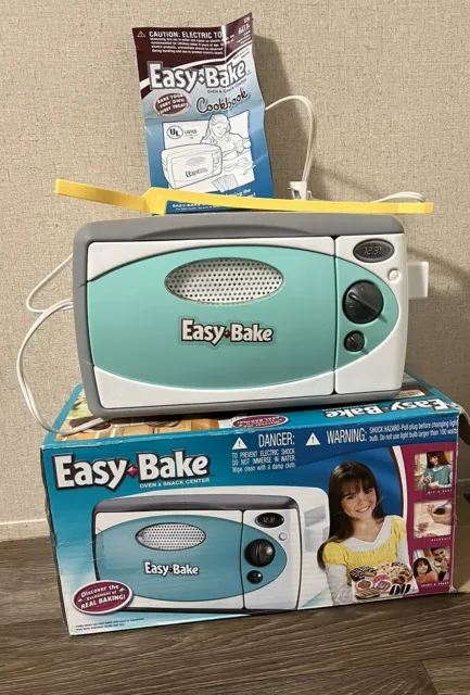 2007 Teal Easy Bake Oven with All Accessories & Instruction Manual Works EUC