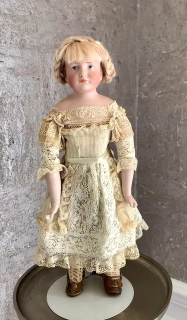 Antique -Rare All Original Kammer & Reinhardt Gretchen Shoulderhead, #214