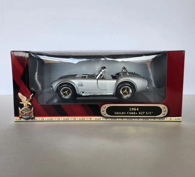 Miniature Greenlight 1/64 Shelby Cobra 427 1965 Noire & Rouge Avec Pilote - Réf 97040-A