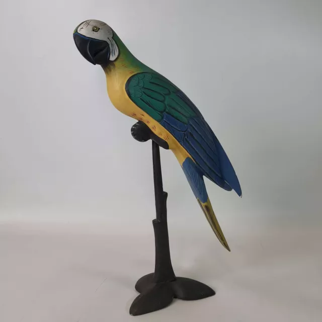 Perroquet Exotique en Bois Peint à la Main sur Socle - Artisanat Décoratif