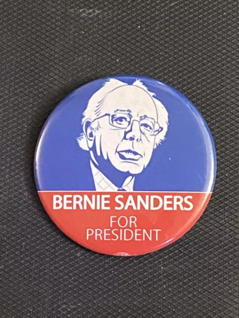 Bernie Sanders for President pinback button 2.25" (new old stock)