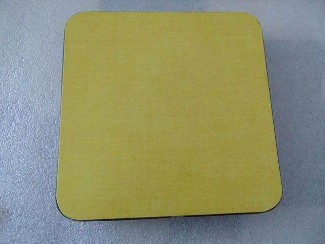 Dessous De Plat Vintage – Style Digoin – Rayures Jaunes Et Motif écossais – Faïence