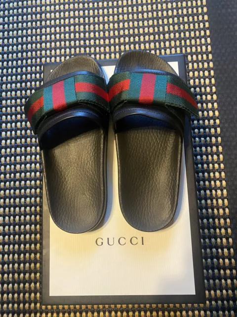 Womens Gucci Pursuit Satin Bow slides size 35