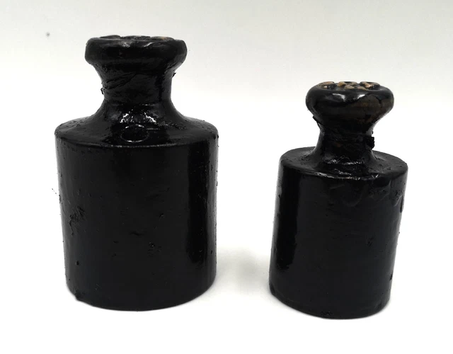 2x Gewichte Waage 1 kg + 0,5kg altes Gewicht Vintage Antik schwarz lackiert 3