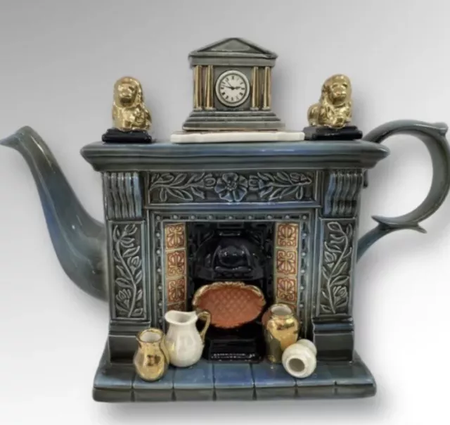 Cardew Design Limited Edition Signed Classical Fireplace Teapot Woodmanton Titan