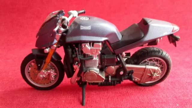 Jouet Moto miniature MAISTO MUNCH