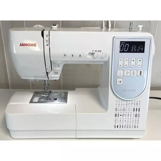 NUEVA MÁQUINA DE coser computarizada Janome Heavy Duty HD5050 EUR 669