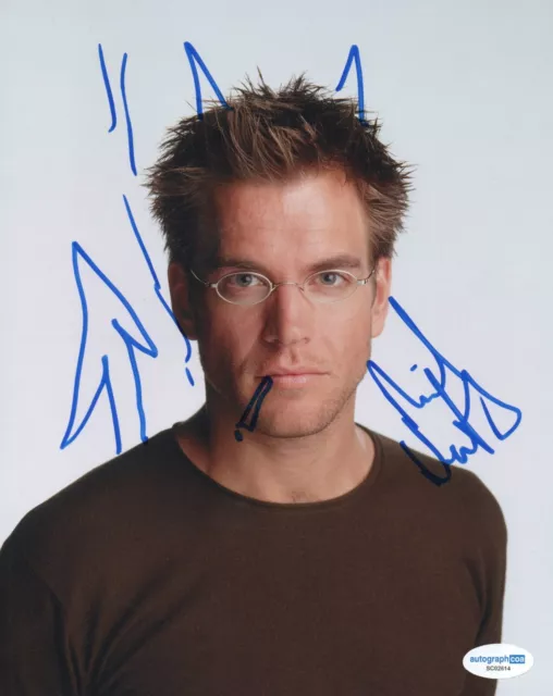 Michael Weatherly Signed Ncis  Photo  (2) Also Acoa And Doodle