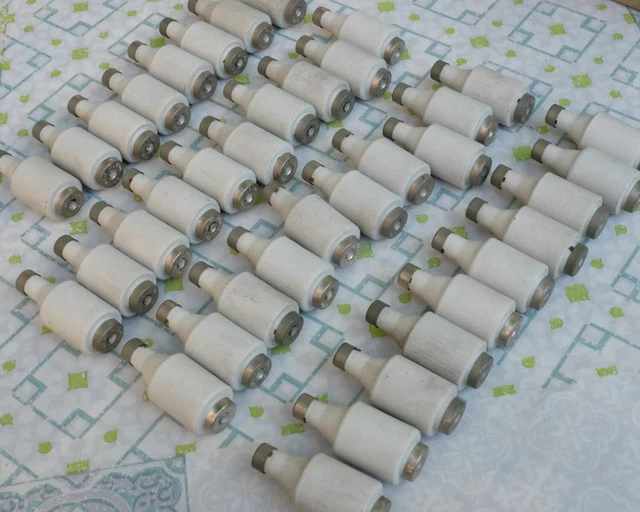 38x Fusible bouteille Kema de type DIAZED taille DII, 16A, 500V. Lot de 38 3