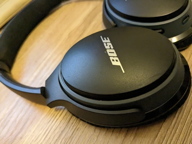 BOSE AE2 SOUNDLINK ii Around-Ear Bluetooth Headphones with case (Black ...