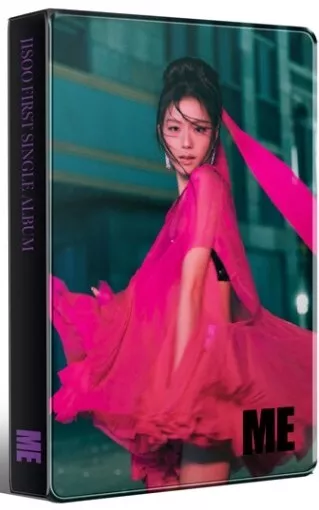 Merchandising Jisoo: First Single Album Package Sleeve