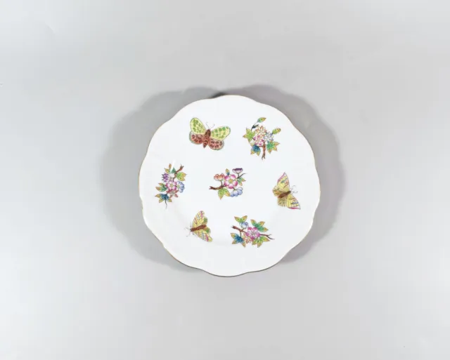 Herend, Queen Victoria (Va) Dessert Plate (514) , Handpainted Porcelain ! (J329)