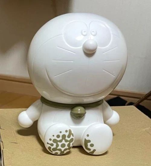 MEDICOM TOY VCD Japan Pavilion Doraemon Limited edition