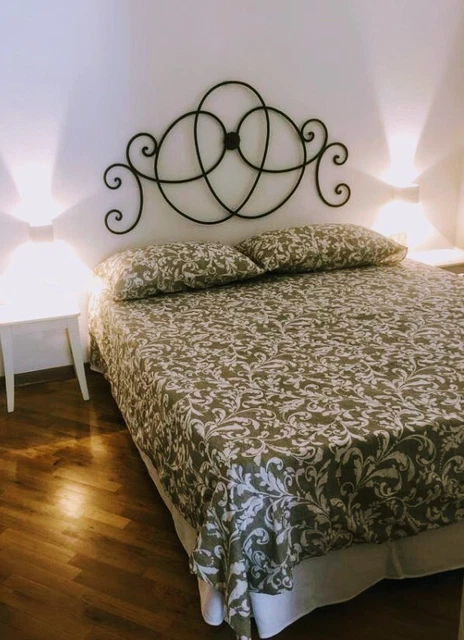 Tête De Lit Matrimoniale En Fer Forgé Martelé à La Main - Modèle Capri - Italie