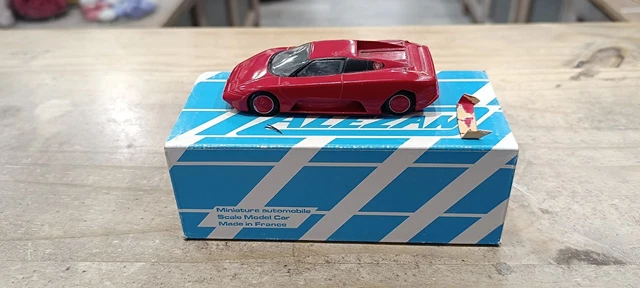 MASERATI QUATTROPORTE 1995 Gris KIT Monté ALEZAN 1:43 of reference