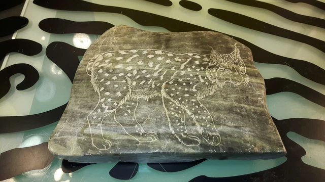 Soapstone Animal Etching Cat Signed Good Condition Native