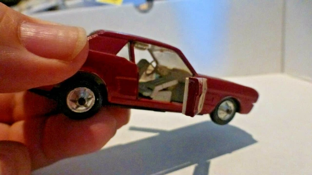 antiguo coche de metal. solido made in france. - Compra venta en