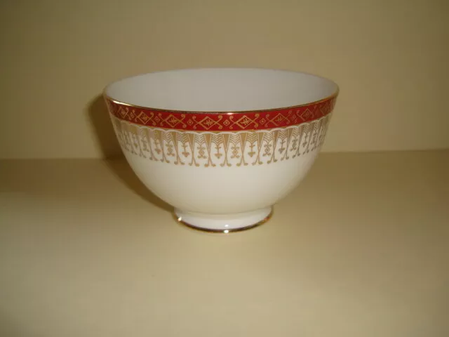 Royal Grafton - Majestic Red - Sugar Bowl