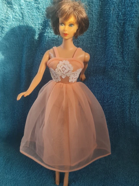 Tenue Barbie Vintage 1972 "White N' With It" - Manteau, Robe, Chaussures, Sac, état Correct