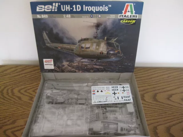 Bell UH-1D Iroquois von Italeri im Maßstab 1:48 *NEU*