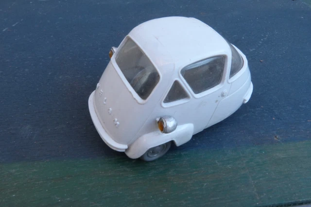 Jouet Ancien Isetta Velam – Voiture Militaire Cabriolet Paya – Tôle – Occasion