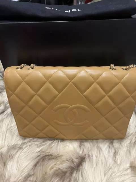 Chanel Fuchsia Quilted Lambskin Medium Heart Valentine Flap Silver  Hardware, 2004 Available For Immediate Sale At Sotheby's