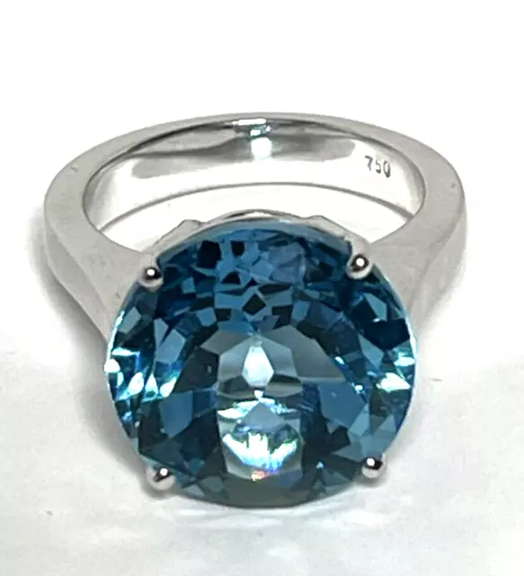 Stunning 10.5ct Swiss Blue Topaz 750 18K White Gold Ring Size 6.25,  8 Grams