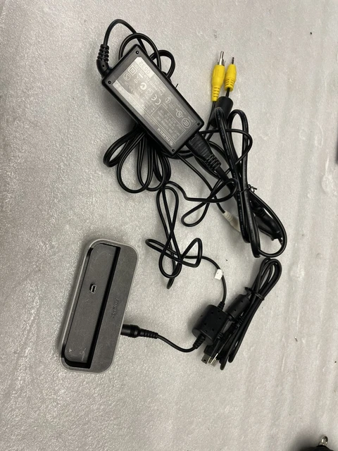 Chargeur et cordons FUJIFILM FINEPIX Z2