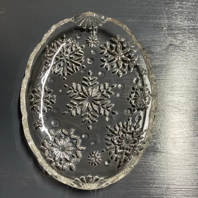 Snowflake Pattern Decorative Glass Cookie Candy Dish Christmas Winter Decor