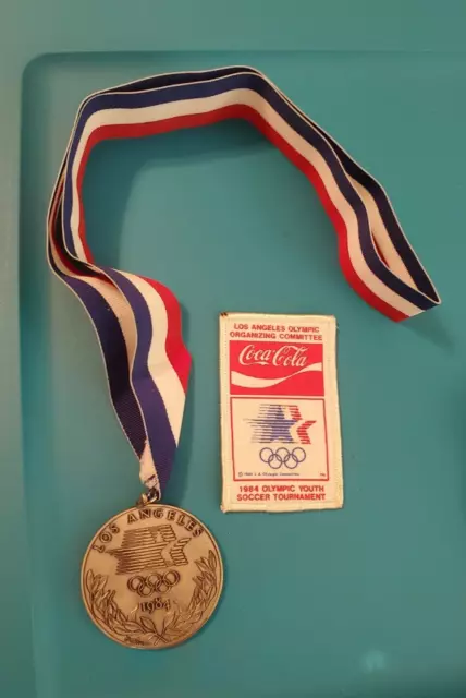 1984 Los Angeles Olympics Youth Olympiad Medal Coca Cola Tournament Patches RARE